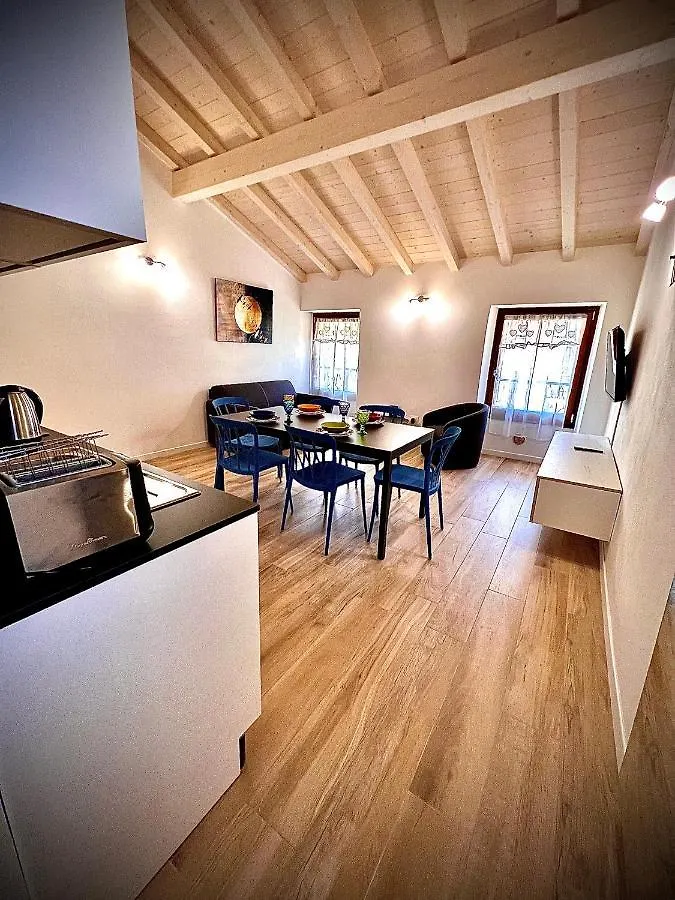 Welcome Traveller Atmosphere Apartment Bardolino 0*,
